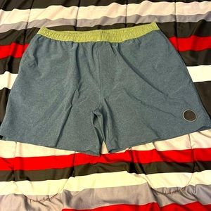 Chubbies Hybrid Gym/Swim Shorts, Size XL - 5.5” inseam